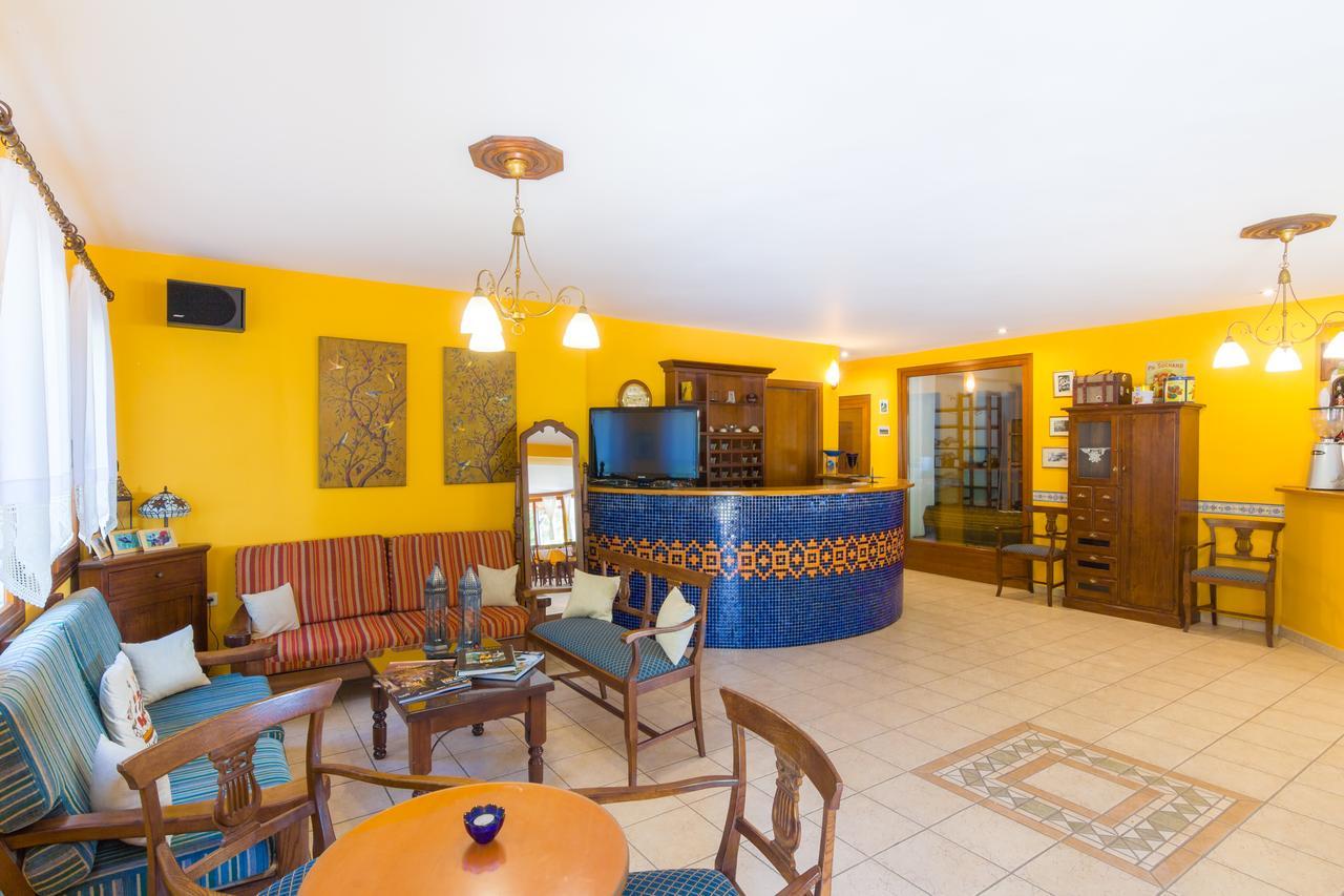 Hotel Filosxenia Roxani Country House Marónia Exteriér fotografie